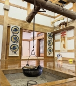 友禅染でのオシャレな街作り展示 「常総市水海道 あすなろの里」 での友禅染アーティスト石山修の作品展示の様子