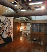 友禅染でのオシャレな街作り展示 「常総市水海道 あすなろの里」 でのアーティスト石山修の作品展示の様子